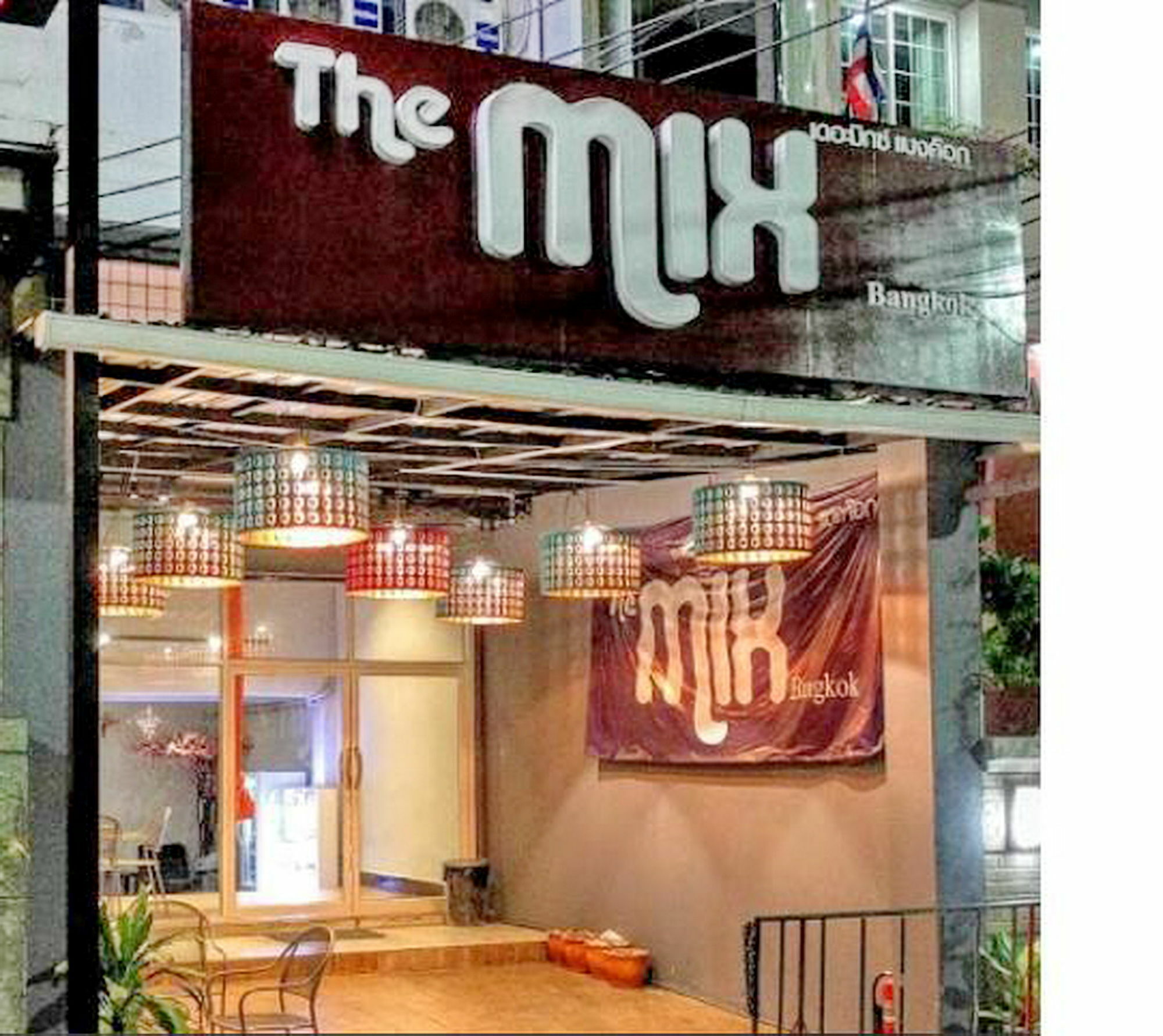 Hotel The Mix Bangkok - Silom Exterior foto